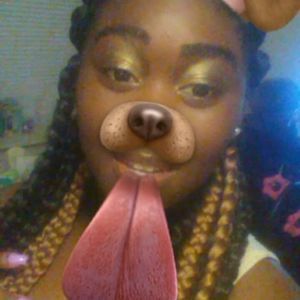 Meet your Posher, Myra